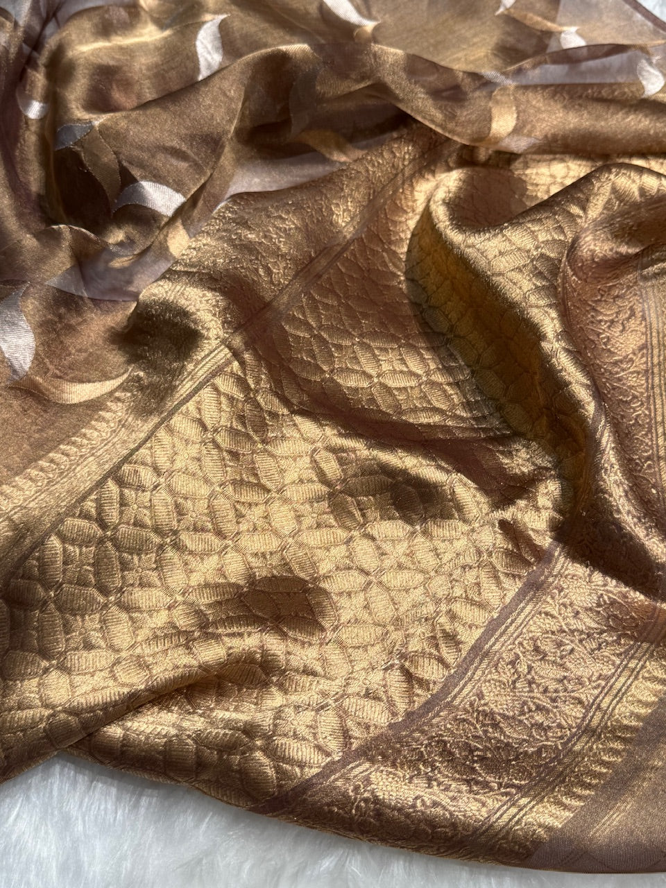 Garnet Floral Shades Pure Tissue Handloom Silk Saree PT-24
