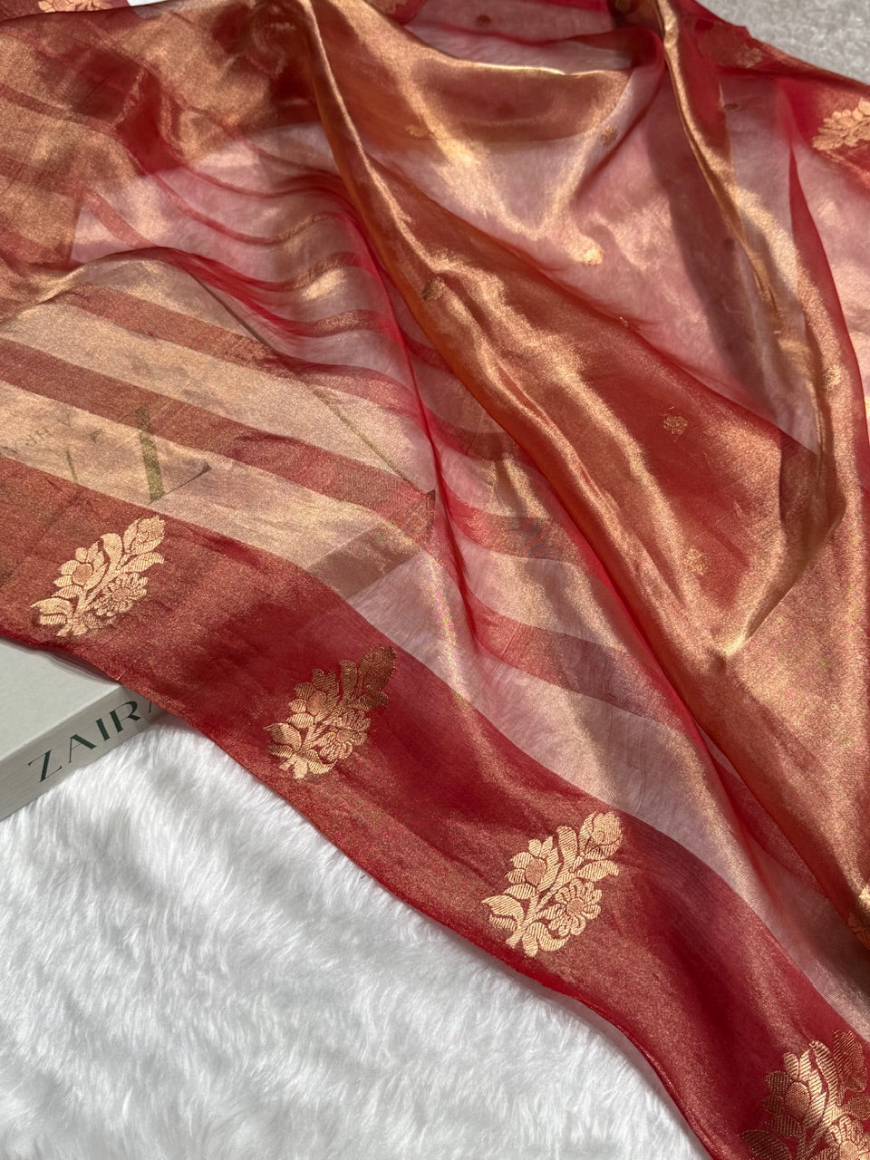 Maroon Floral Shades Pure Tissue Handloom Silk Saree PT-26