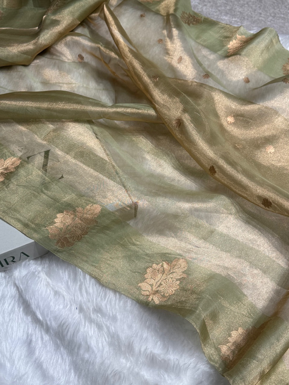 Pista Floral Shades Pure Tissue Handloom Silk Saree PT-26