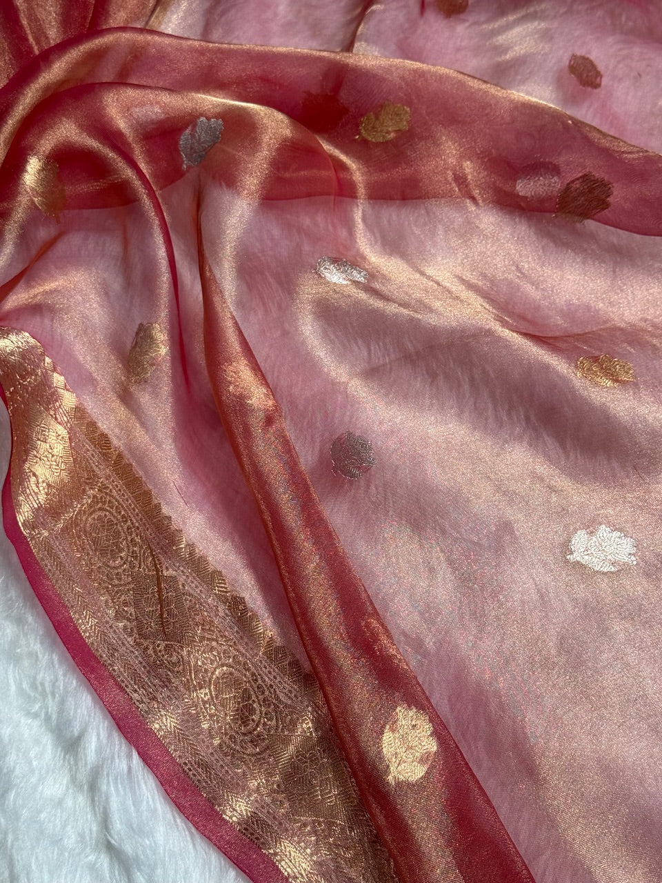 Pinkish Gold Floral Shades Pure Tissue Handloom Silk Saree PT-23