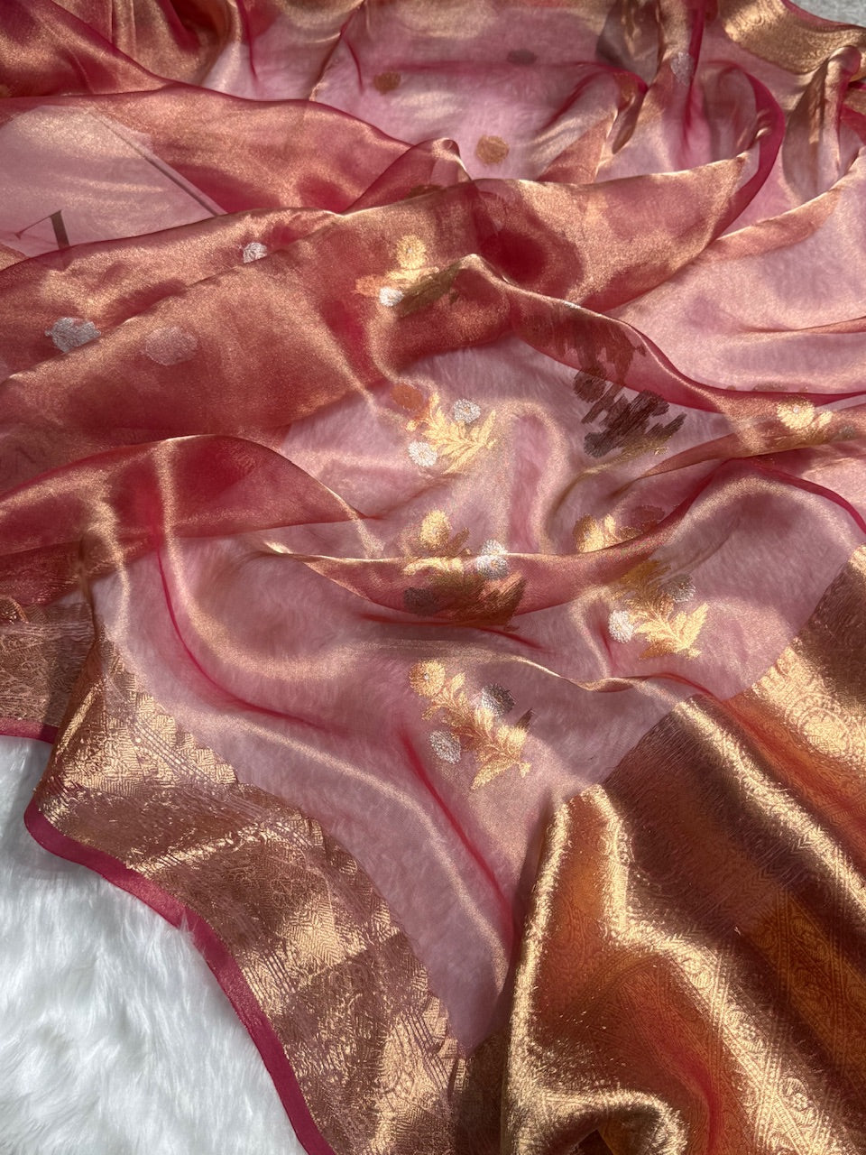 Pinkish Gold Floral Shades Pure Tissue Handloom Silk Saree PT-23