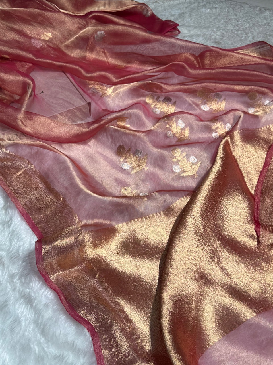 Pinkish Gold Floral Shades Pure Tissue Handloom Silk Saree PT-23