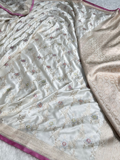 White Minakari Jaal With Pink Edge Mashru Silk Saree