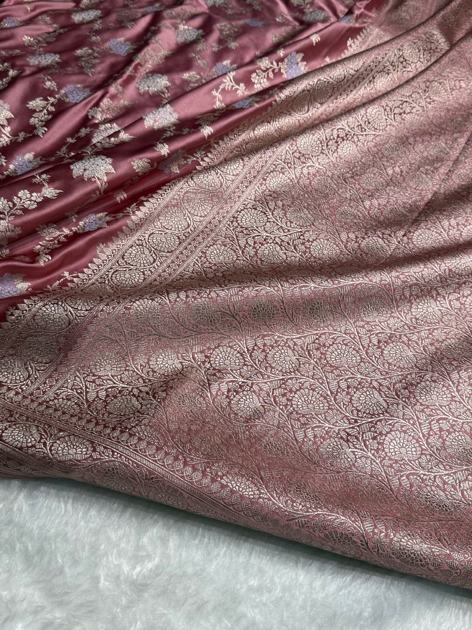 Mauve Shades Jaal Pattern Mashru Silk Saree