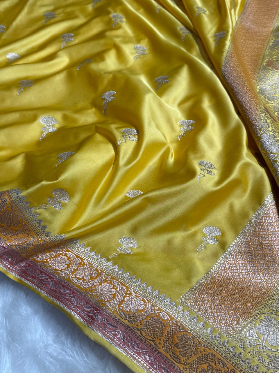 Yellow Shades Minakari Boota Mashru Silk Saree