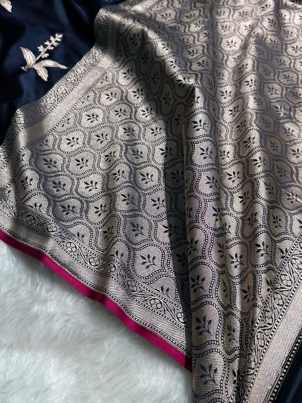 Navy Blue Floral Motif Mashru Silk Saree