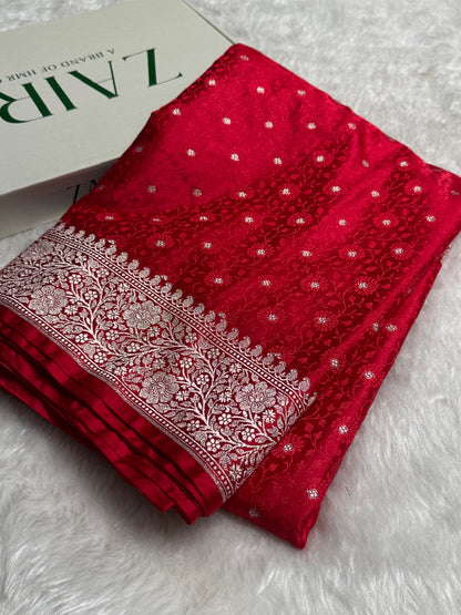 Red Shades Booti Tanchoi Mashru Silk Saree