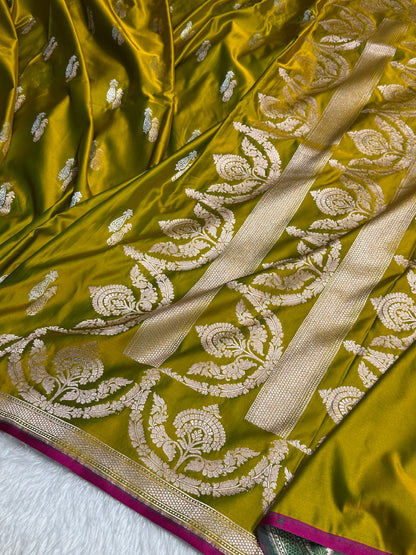 Olive Green Dual Zari Booti Mashru Silk Saree
