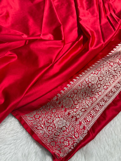 Red Shades Booti Tanchoi Mashru Silk Saree MCS49