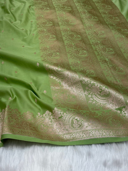 Parrot Green Shades Motif Booti Mashru Silk Saree