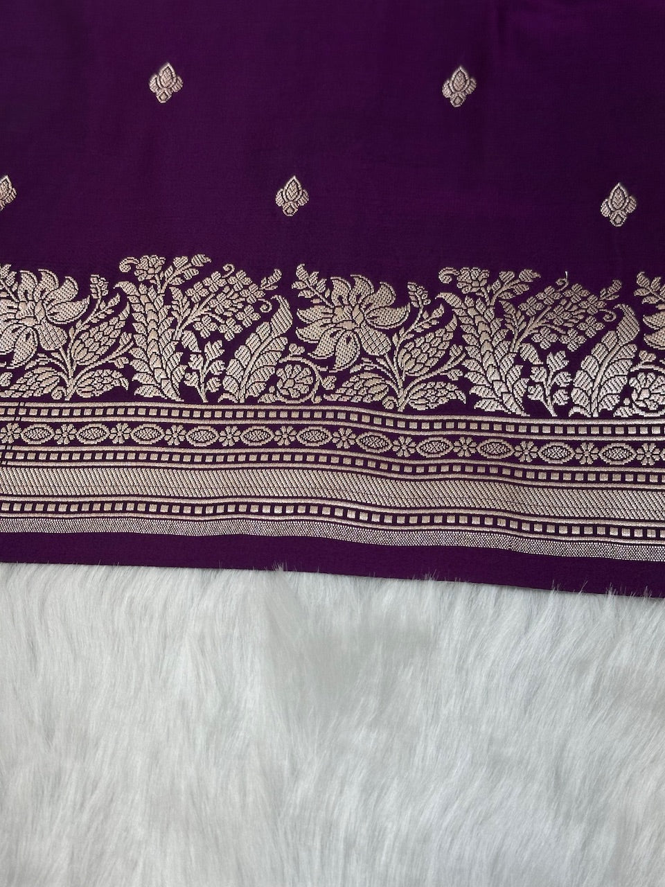 Purple Shades Motif Booti Mashru Silk Saree