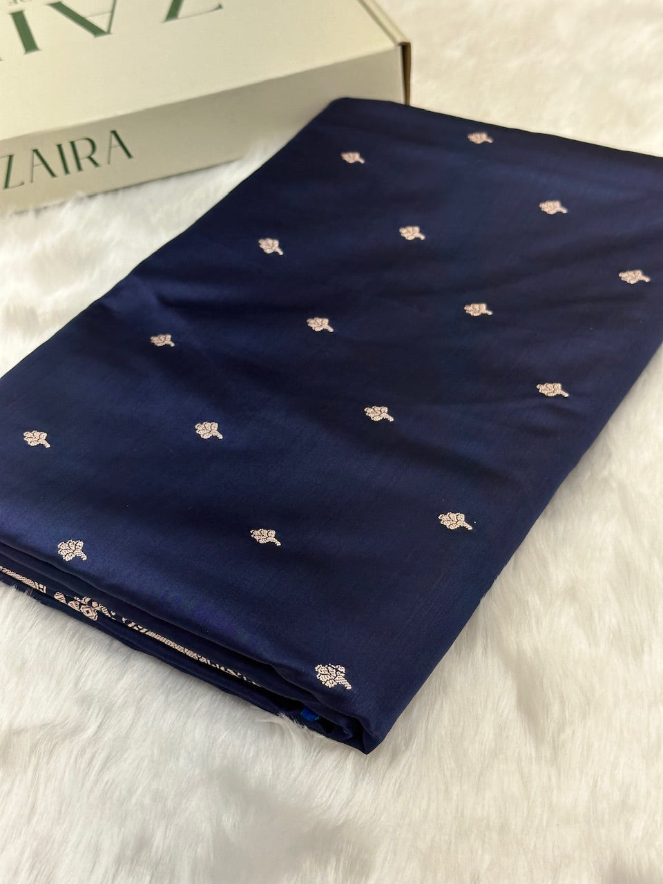 Navy Blue Shades Motif Booti Mashru Silk Saree