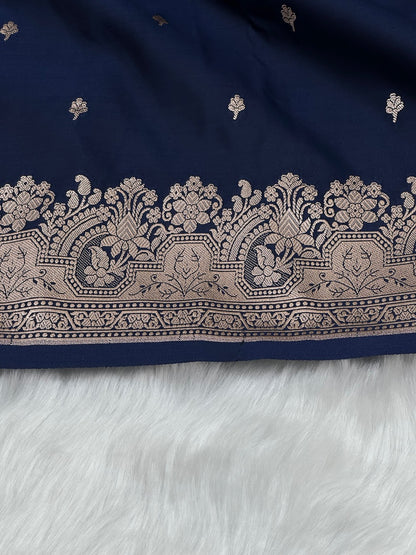 Navy Blue Shades Motif Booti Mashru Silk Saree