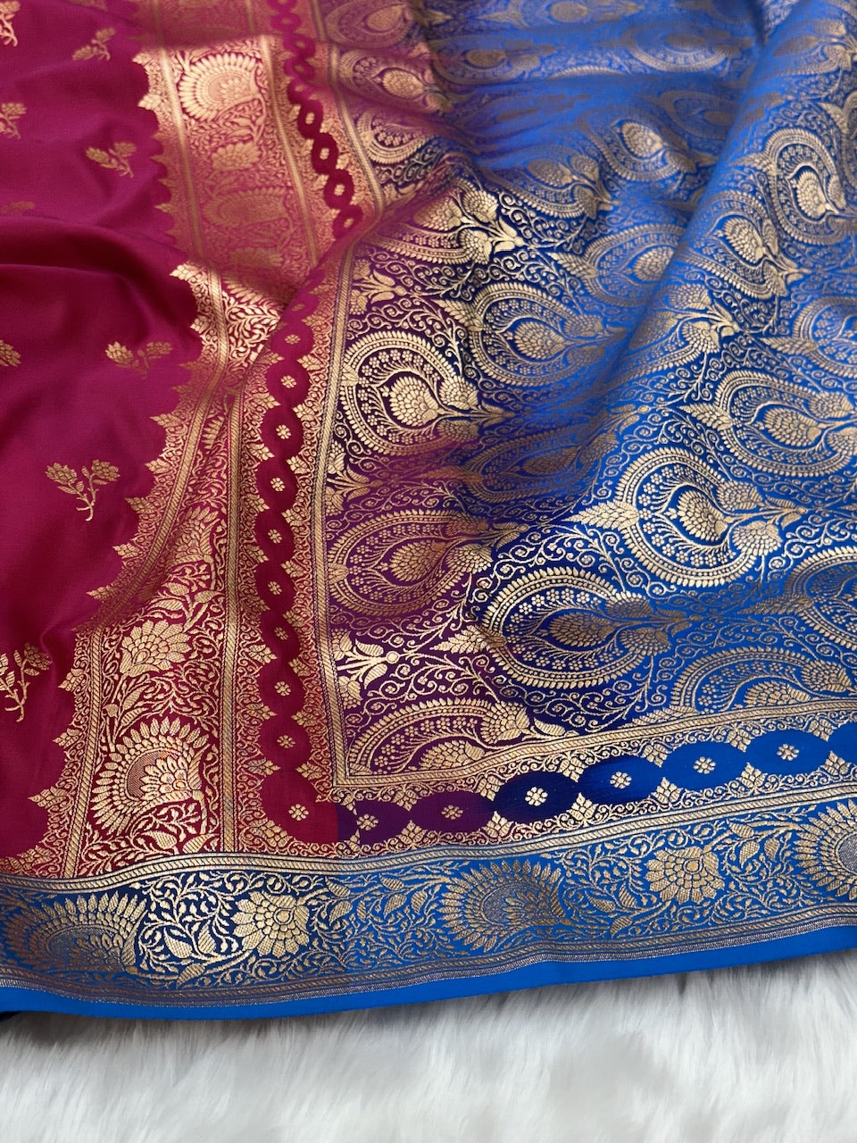 Rani Floral Booti Pattern Satin Katan Silk Saree SK57