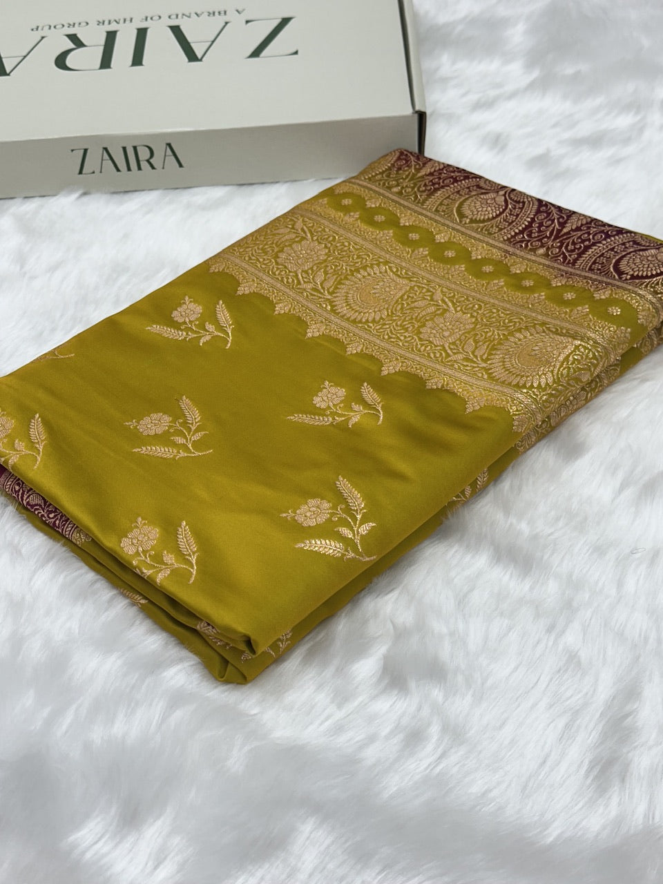 Mehandi Floral Booti Pattern Satin Katan Silk Saree SK58