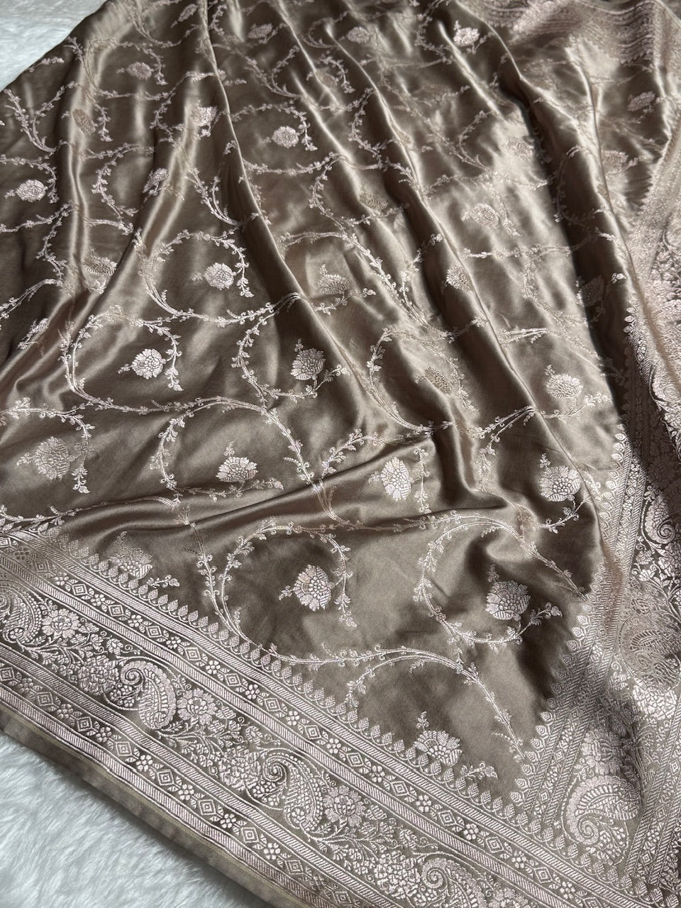 Banarasi Grey Shades Jaal Mashru Silk Saree