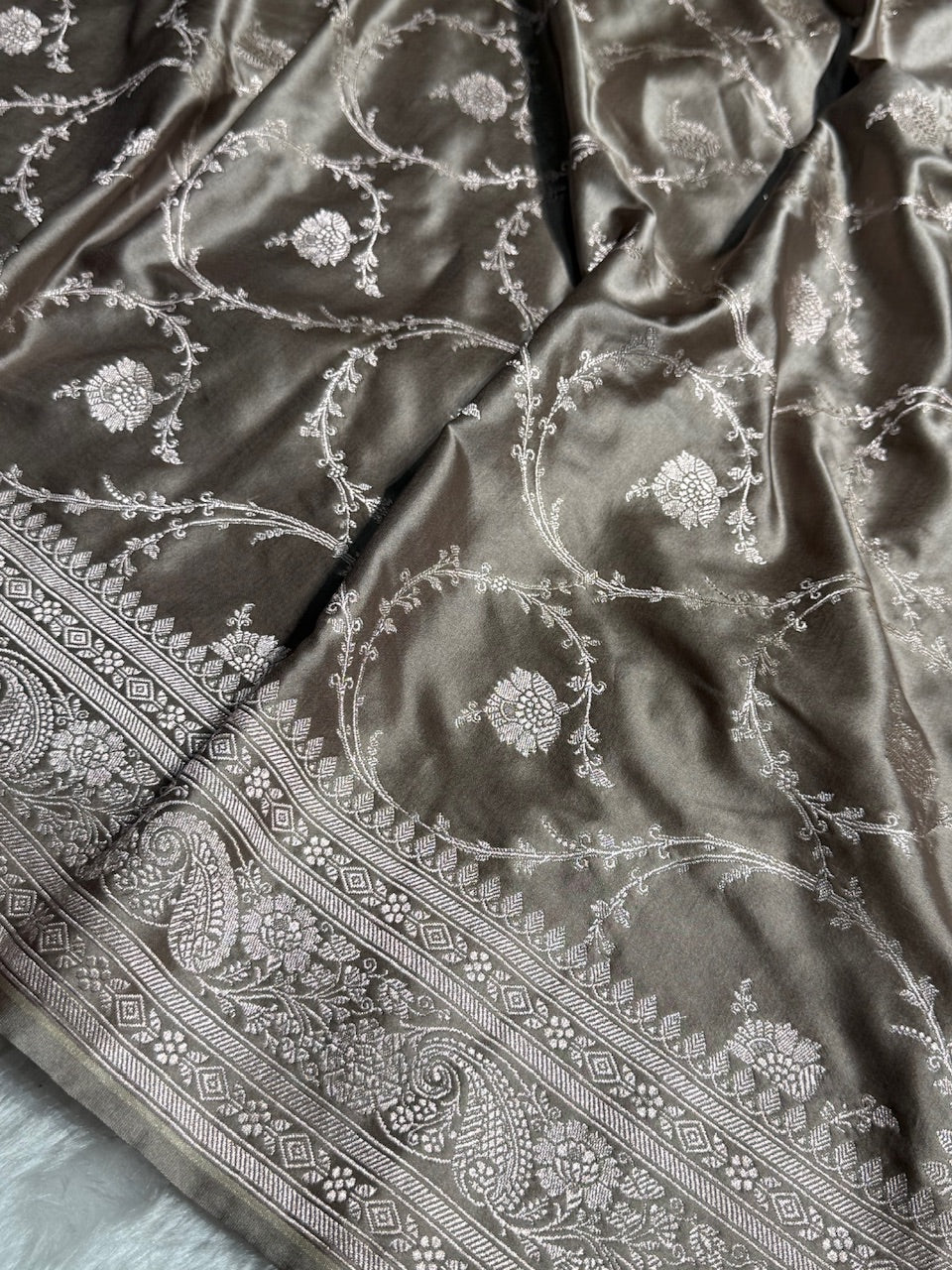 Banarasi Grey Shades Jaal Mashru Silk Saree