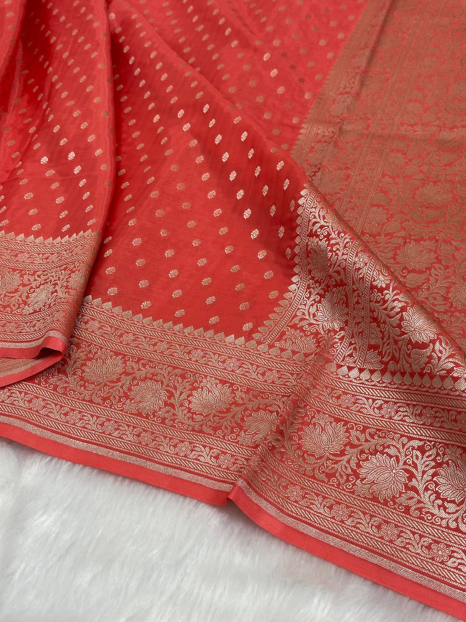 Dull Red Crepe Silky Katan Banarasi Saree CSK-02