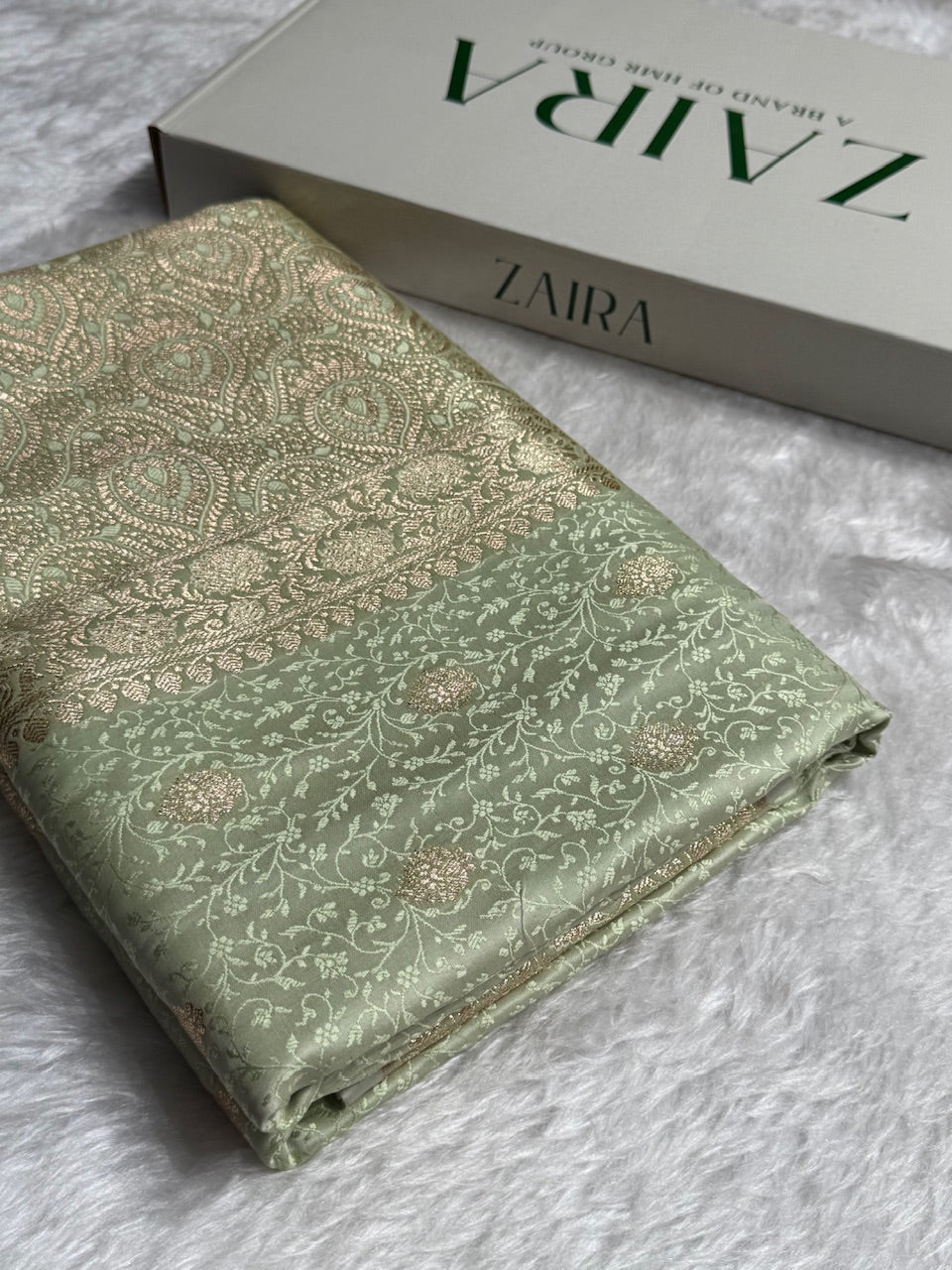 Light Pista Tanchoi Satin Katan Silk Saree SKTM-04