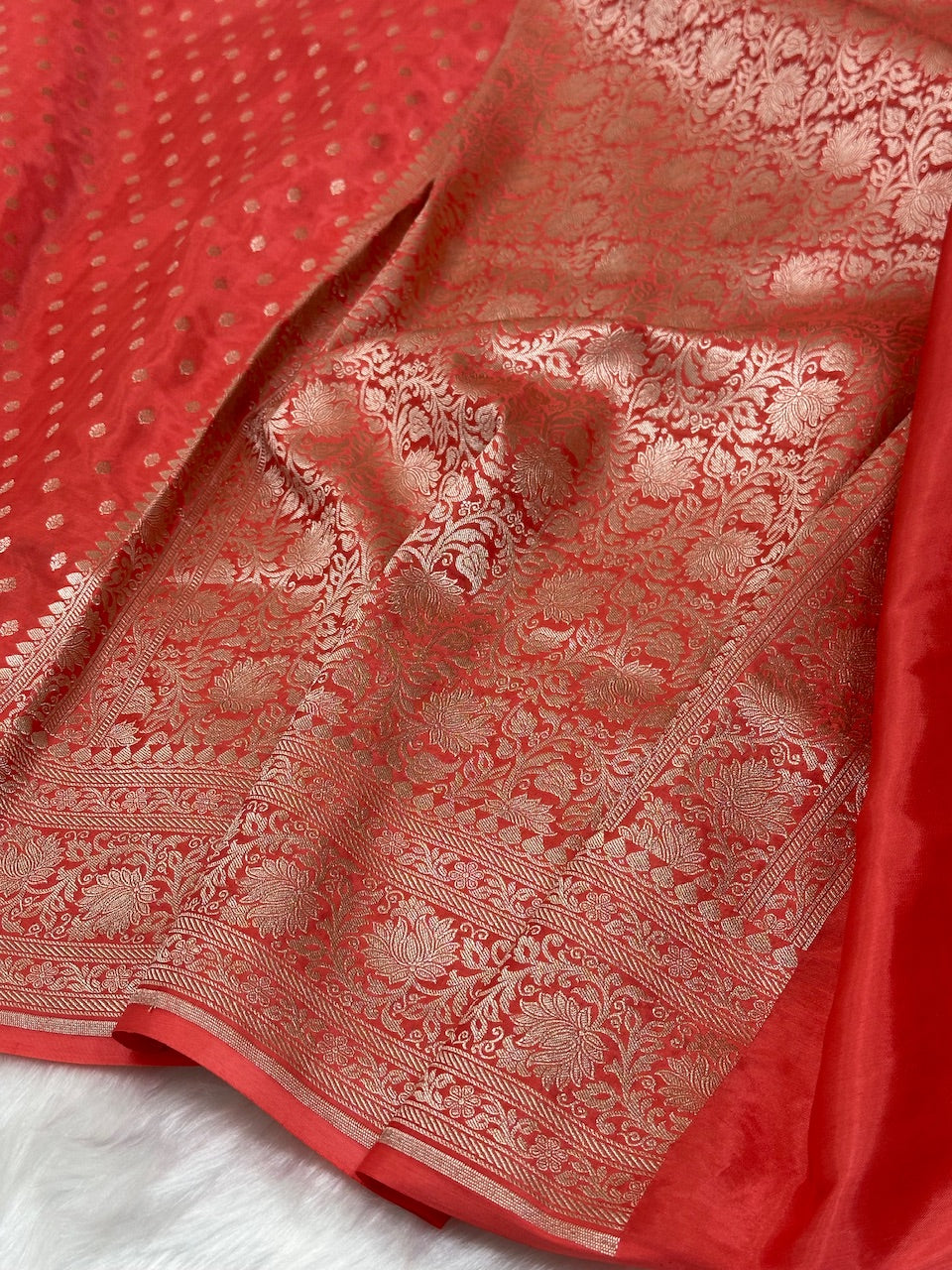 Dull Red Crepe Silky Katan Banarasi Saree CSK-02
