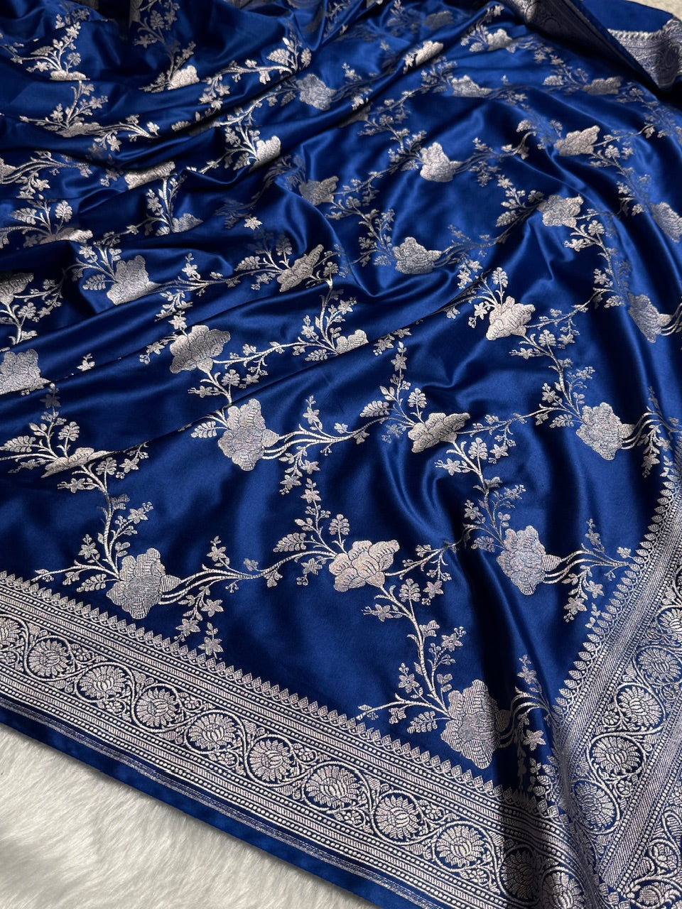 Banarasi Royal Blue Shades Jaal Mashru Silk Saree