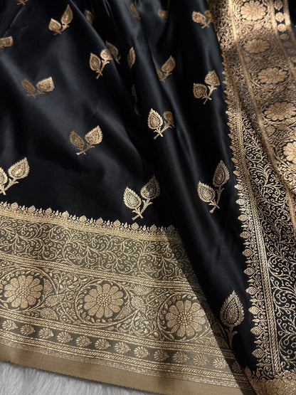 Black with Tusser Contrast Floral boota Katan Silk Saree SK16