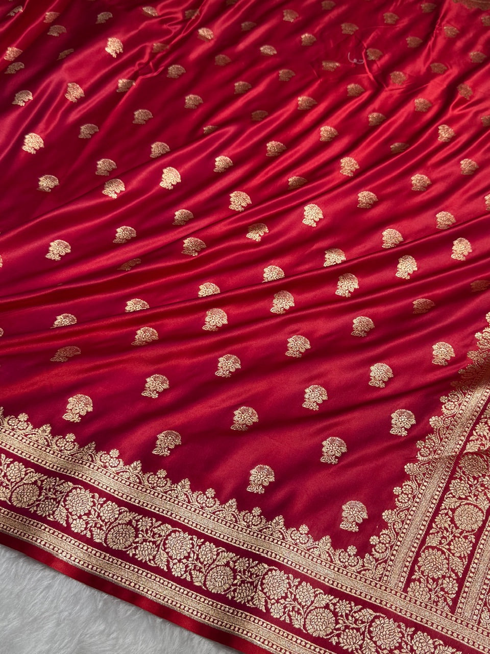 Purplish Red Booti Pattern Satin Katan Silk Saree SK49