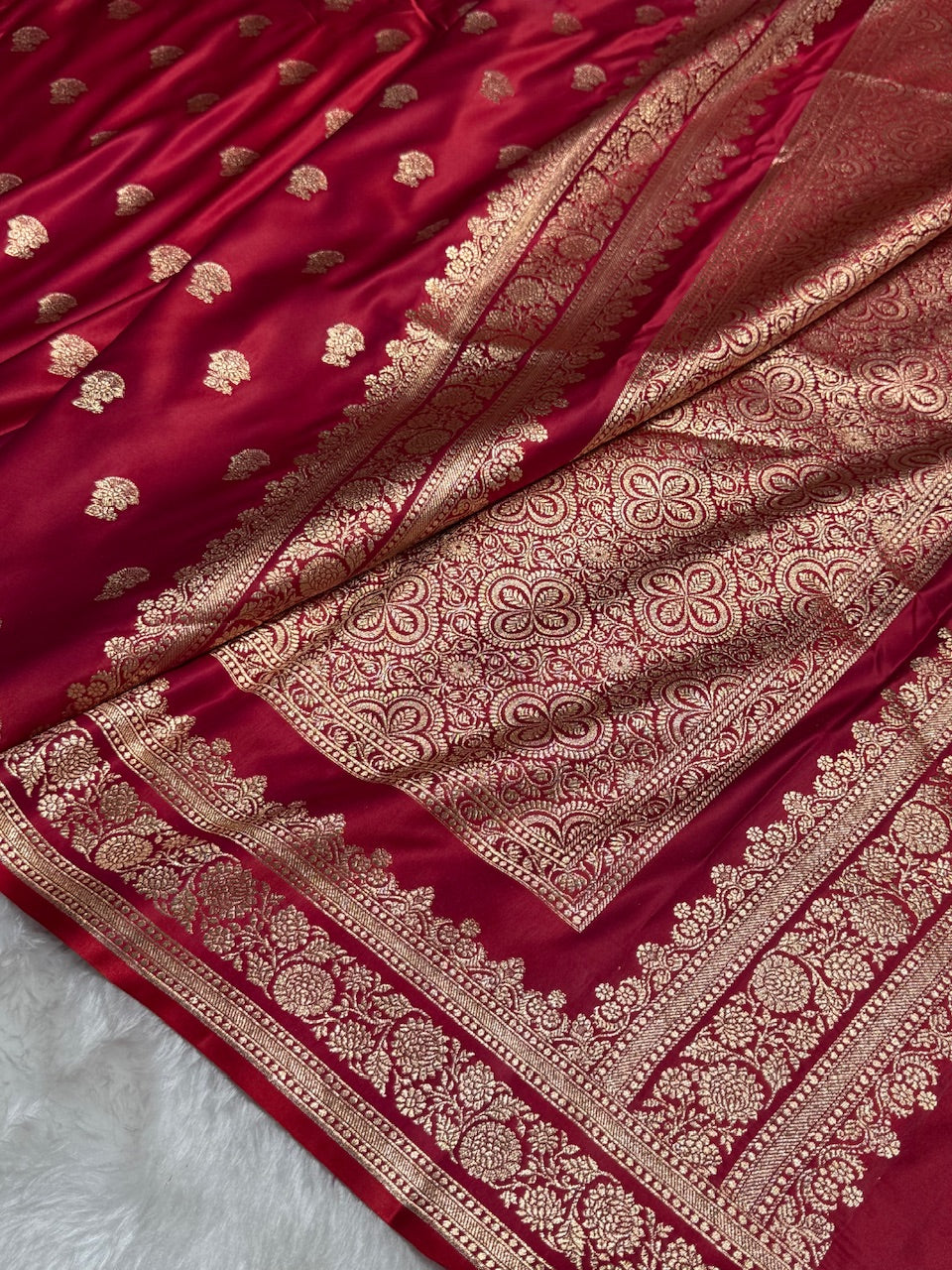 Purplish Red Booti Pattern Satin Katan Silk Saree SK49