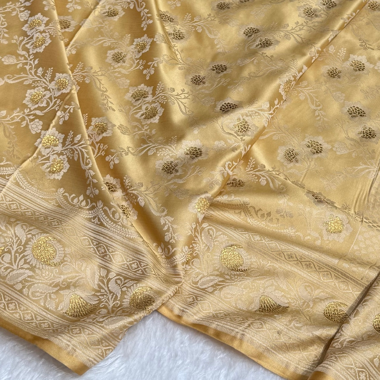 Tussar Tanchoi Mashru Silk Saree