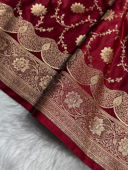 Maroon Floral Jaal Pattern Satin Katan Silk Saree SK47