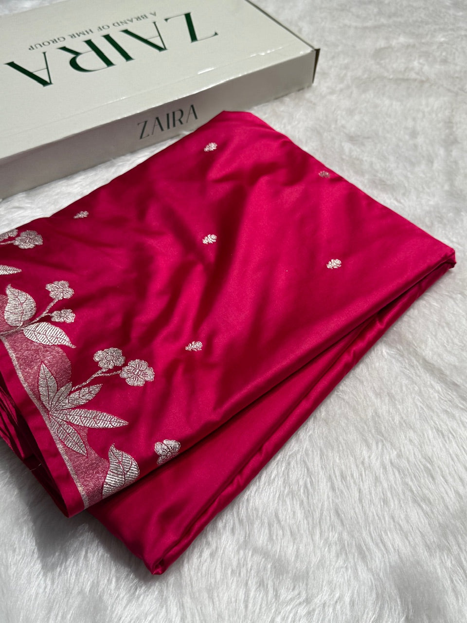 Banarasi Rani Booti Mashru Silk Saree