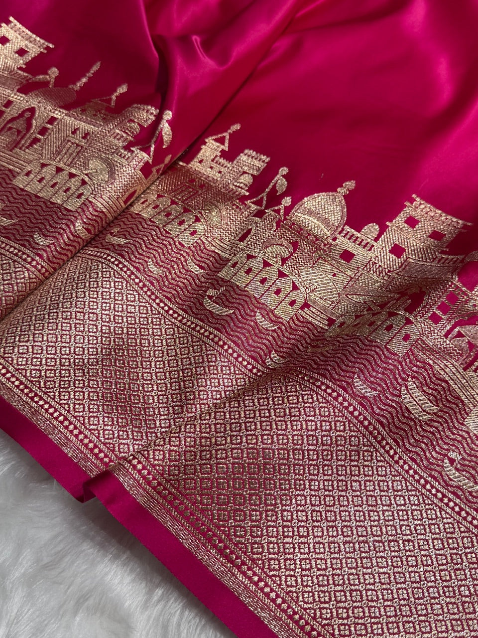 Rani Banarasi Ghat Pattern Satin Katan Silk saree SK33