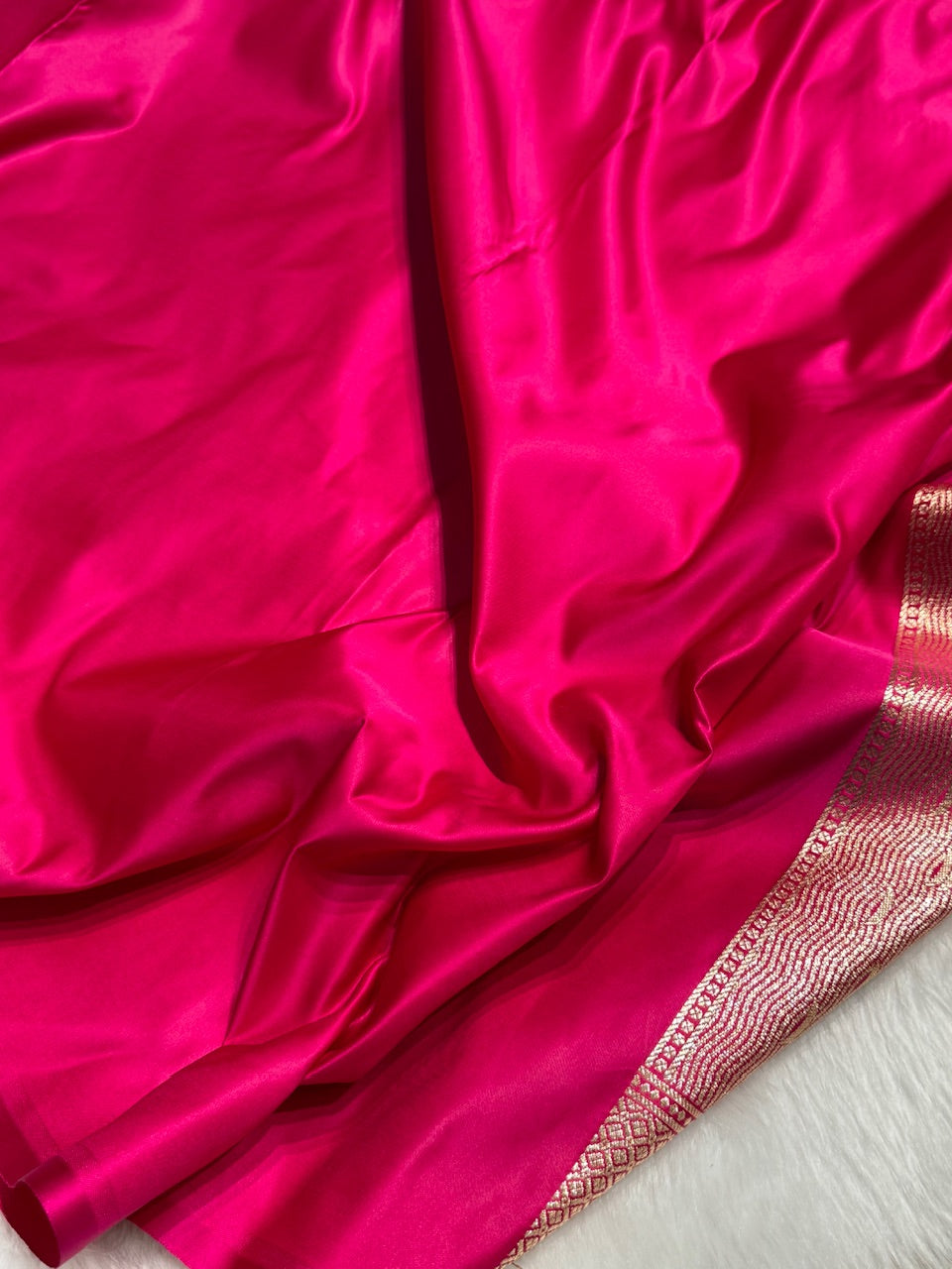 Rani Banarasi Ghat Pattern Satin Katan Silk saree SK33