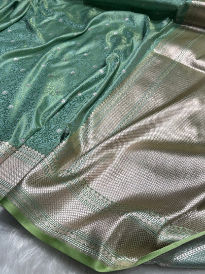 Sea Green Shades Tanchoi Motif Mashru Silk Saree
