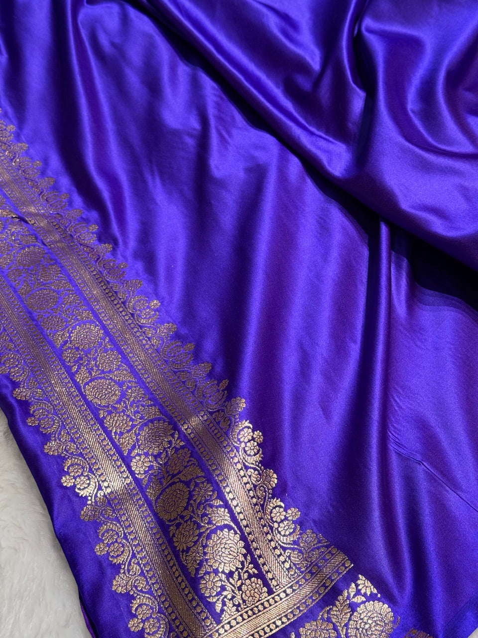 Royal Blue Booti Pattern Satin Katan Silk Saree SK51