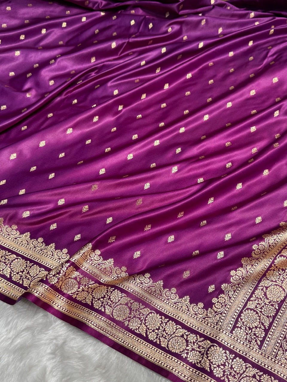 Wine Booti Pattern Satin Katan Silk Saree SK51