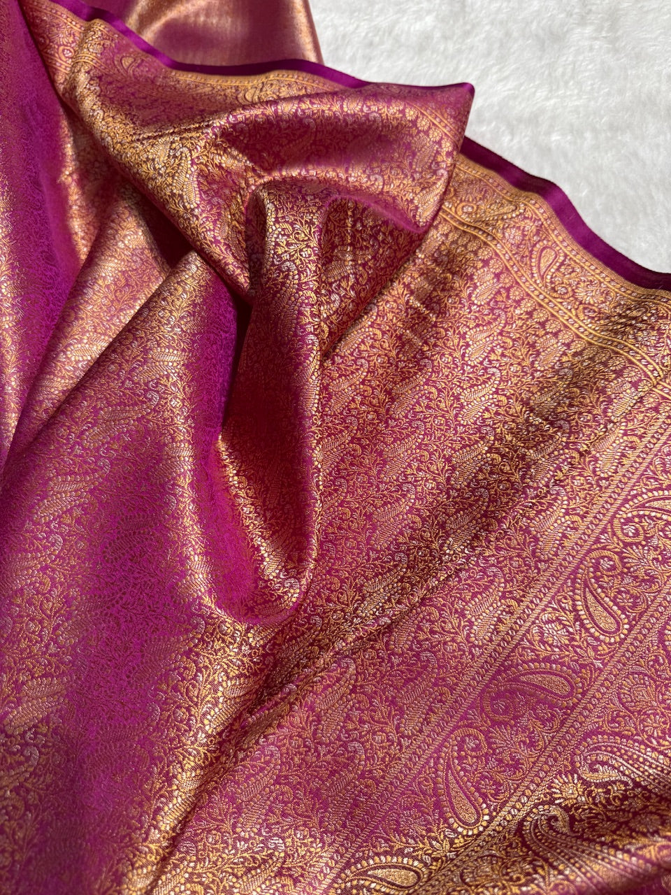 Dark Rani Jamawar Tanchoi Katan Silk Saree SKTM-09