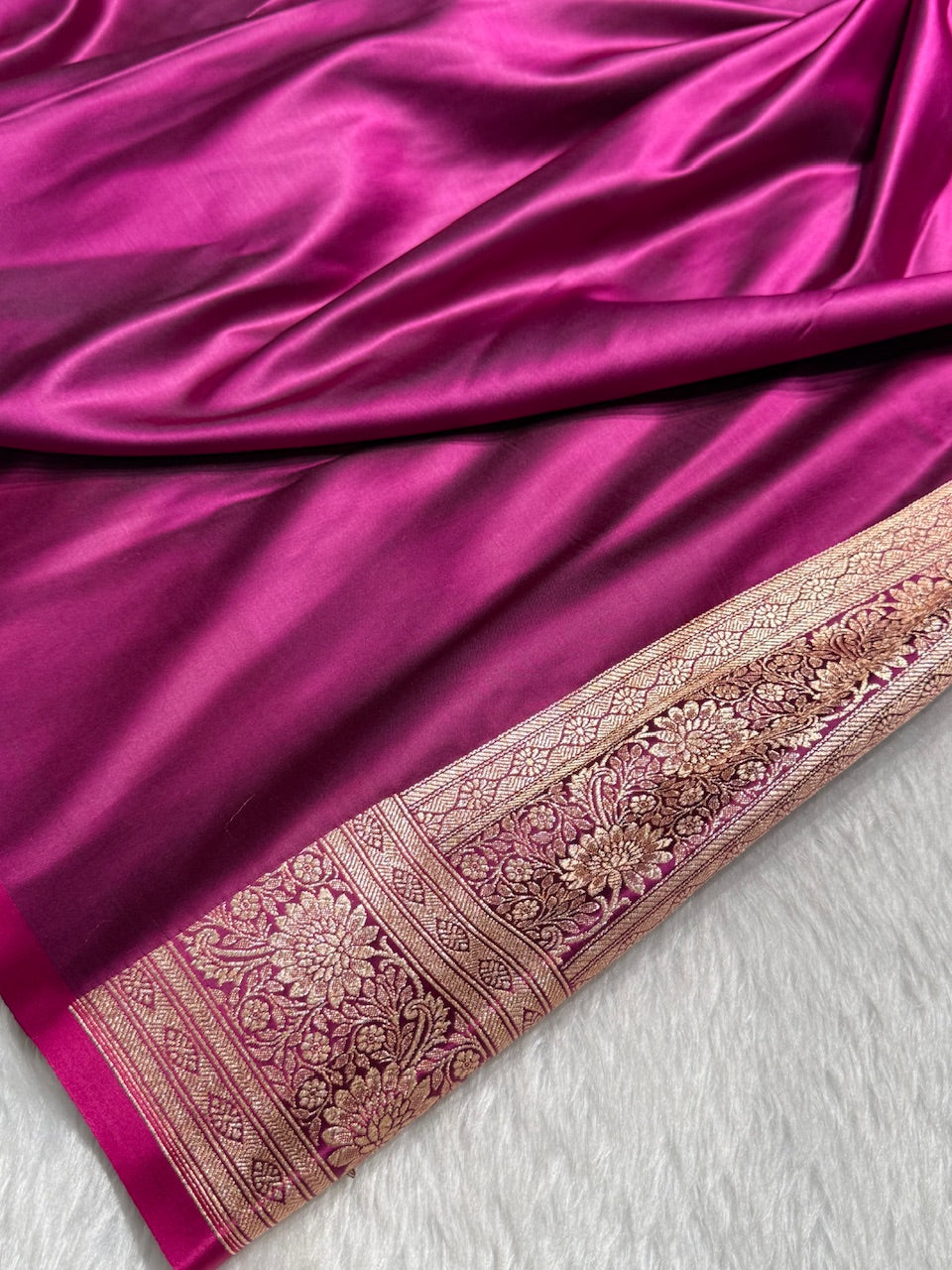 Pista with Wine Booti Satin Katan Silk saree SK29