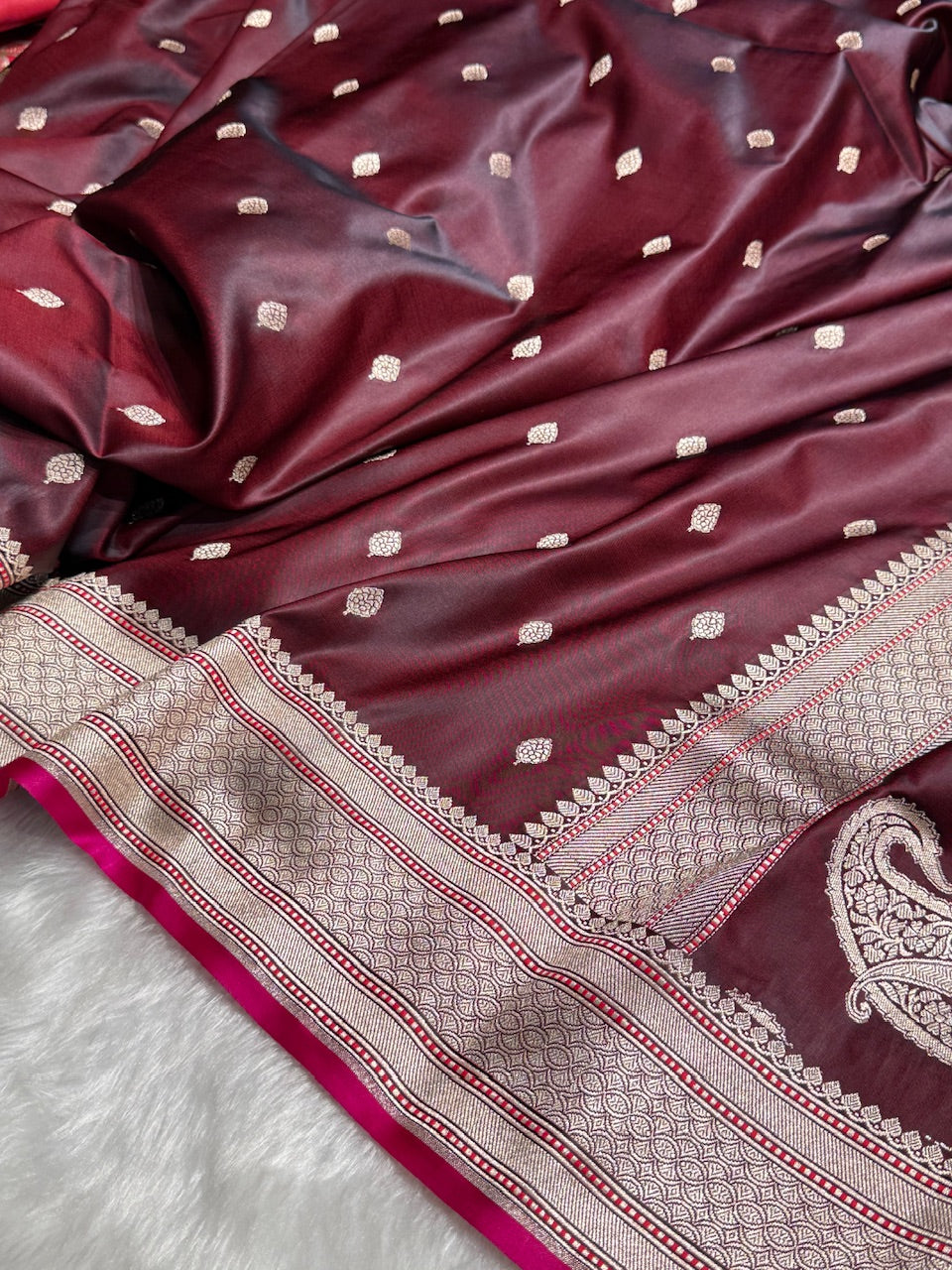 Chocolate Mashru Booti Mashru Silk Saree