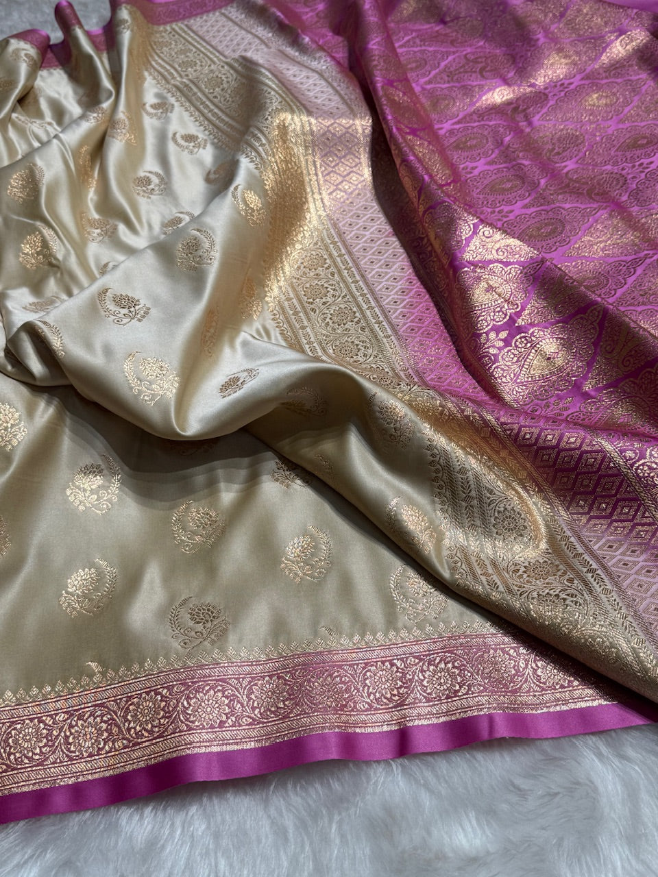 Tusser with Lavender Floral Boota Satin Katan Silk saree SK27