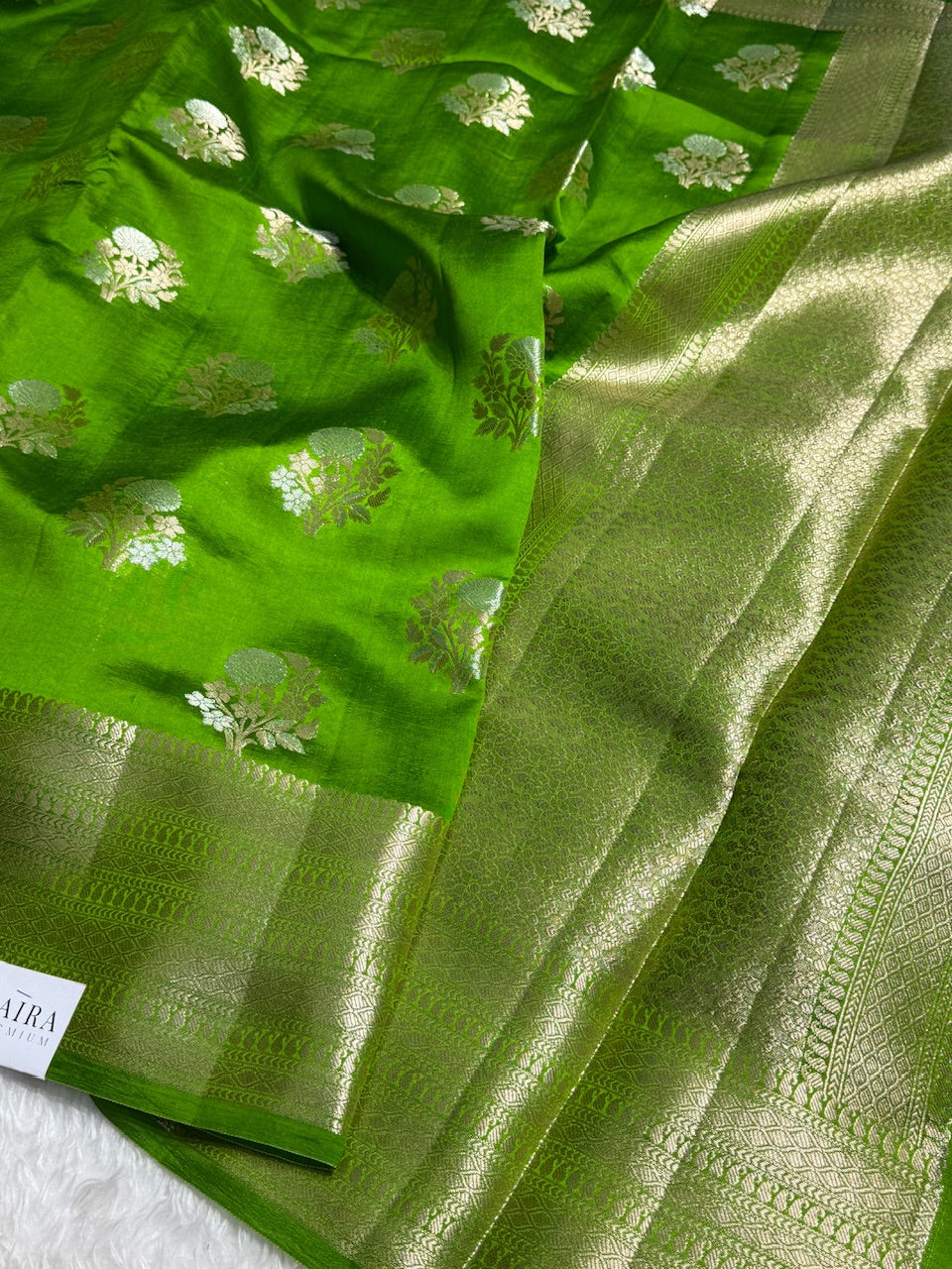 Parrot Green Flower Booti Pure Caramel Silk Saree