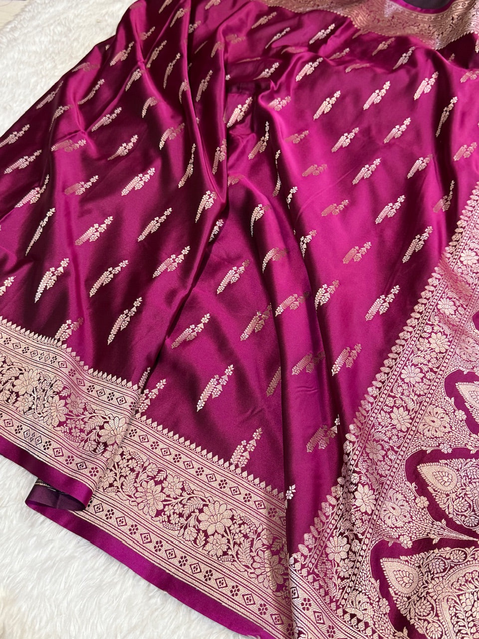 Dark Purple Booti Mashru Silk Banarasi Saree