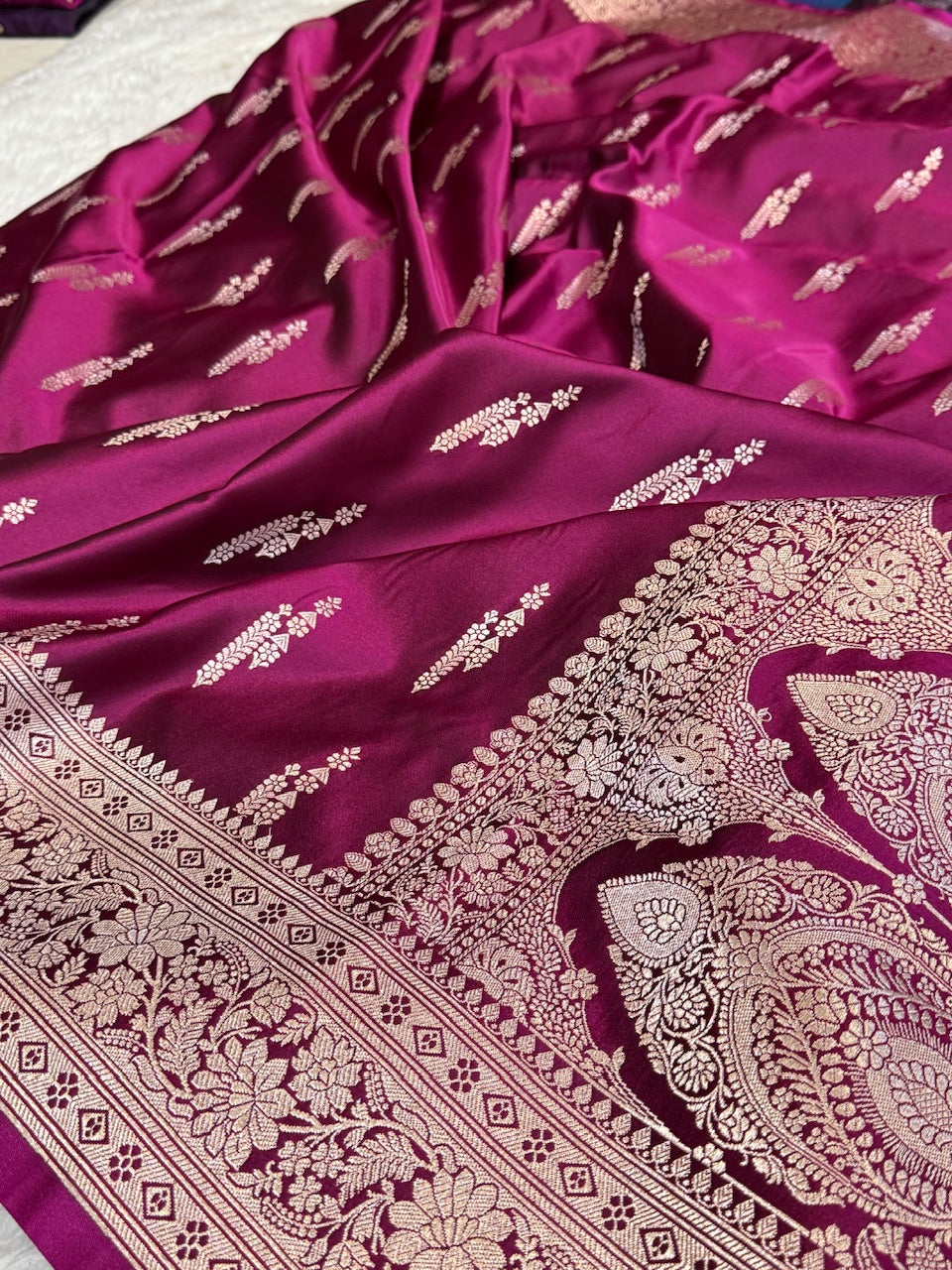 Dark Purple Booti Mashru Silk Banarasi Saree