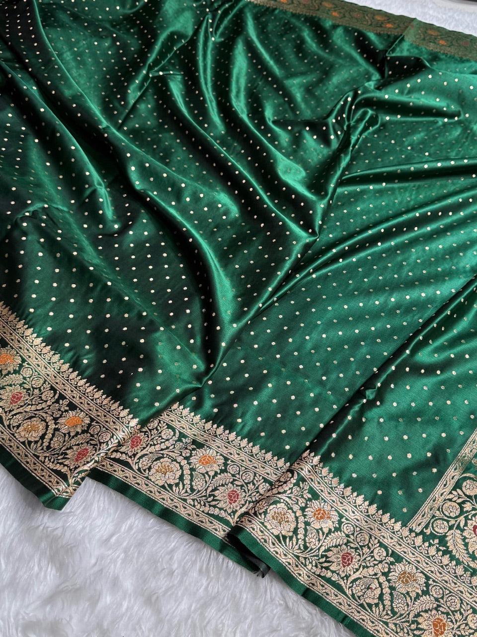 Bottle Green Banarasi Booti Katan Silk Saree
