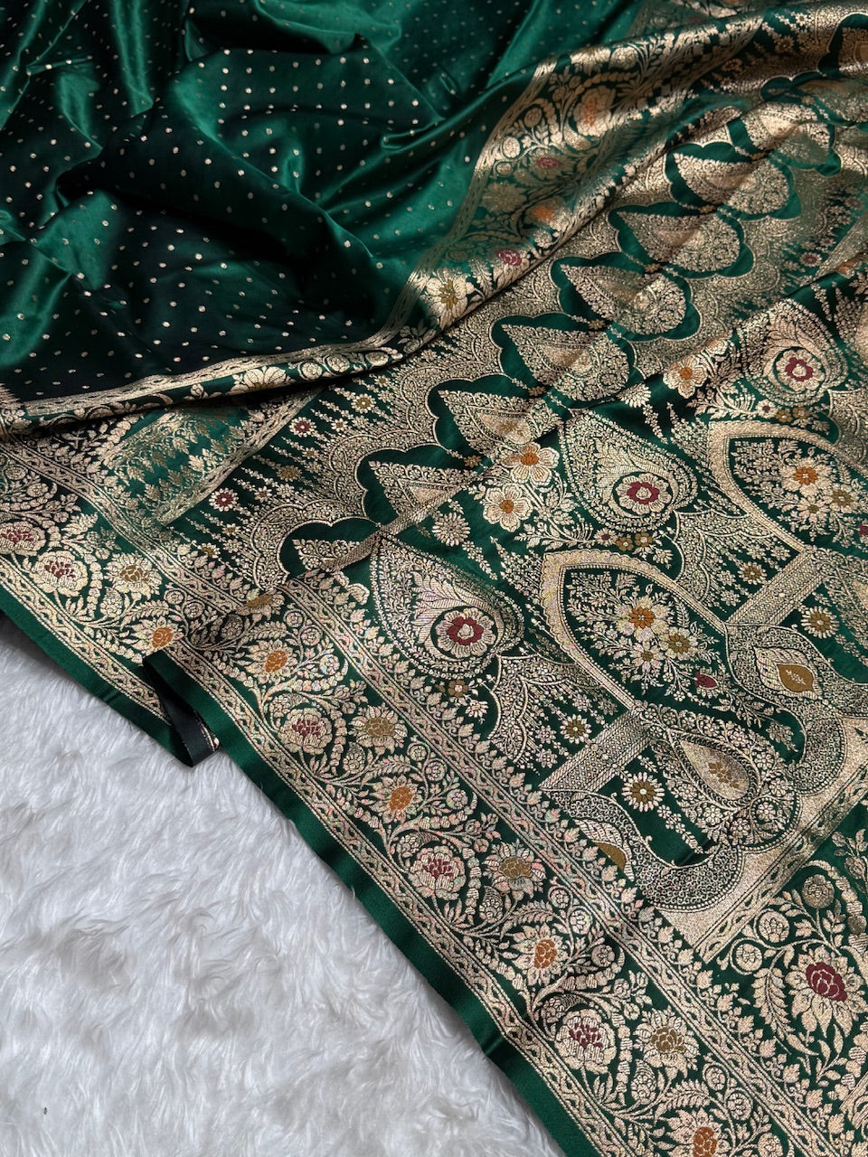 Bottle Green Banarasi Booti Katan Silk Saree