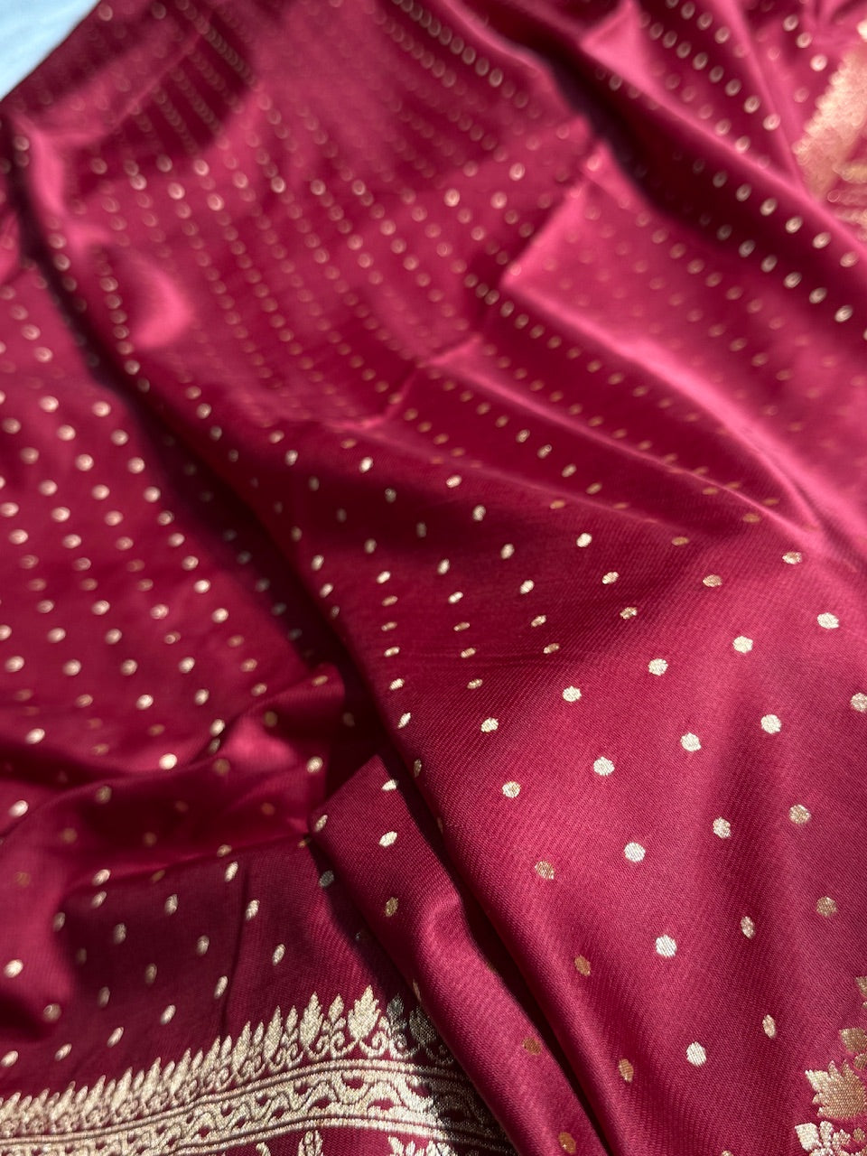 Maroon Banarasi Booti Katan Silk Saree