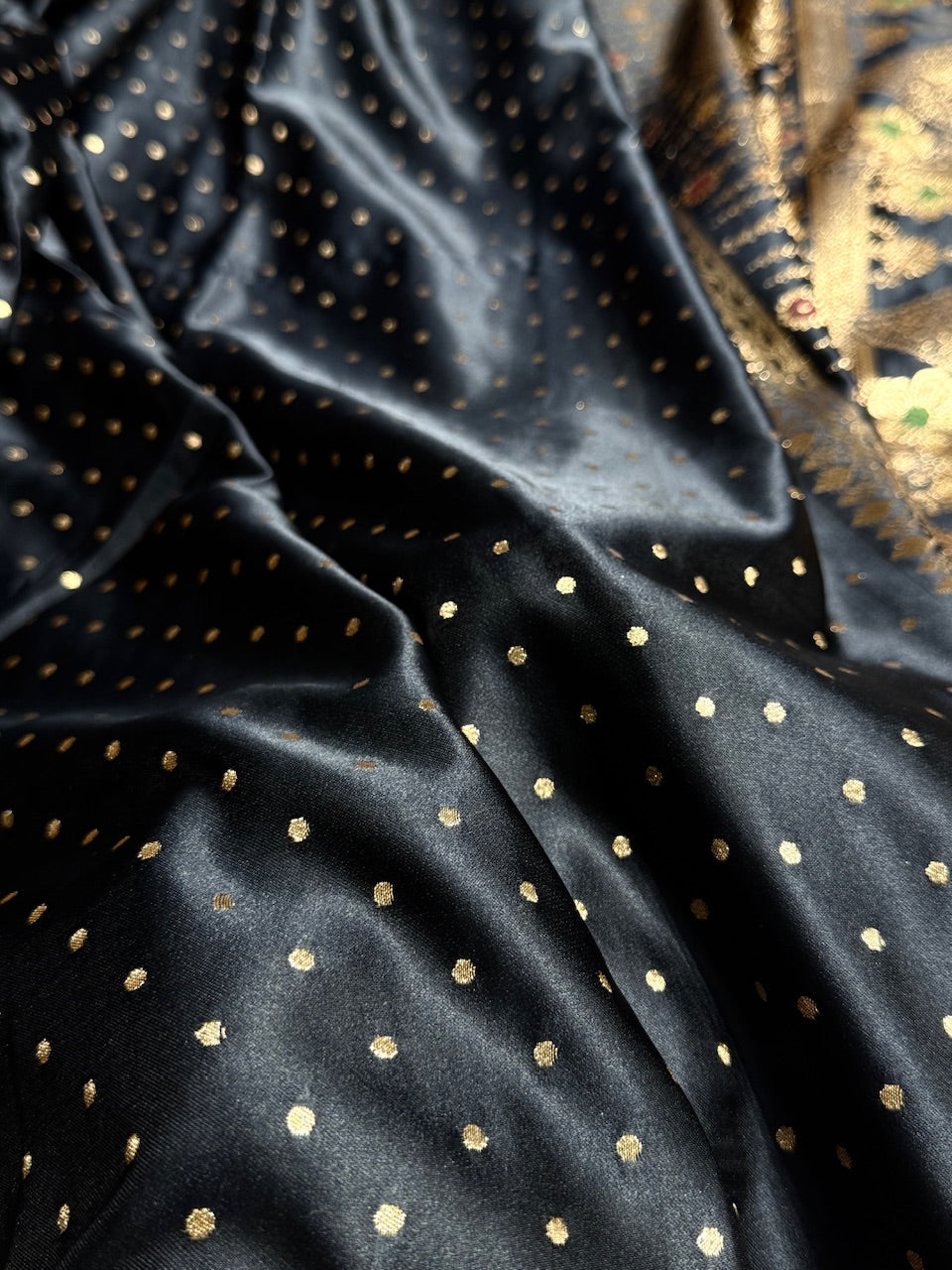 Black Banarasi Booti Katan Silk Saree