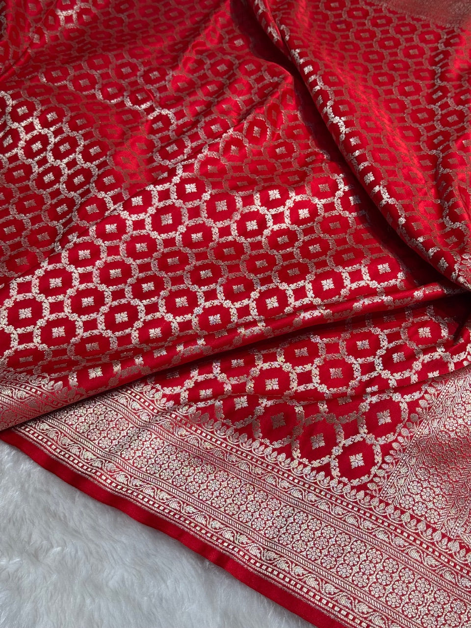 Red Jamawar Tanchoi Jaal Katan Silk Saree SKTM-16