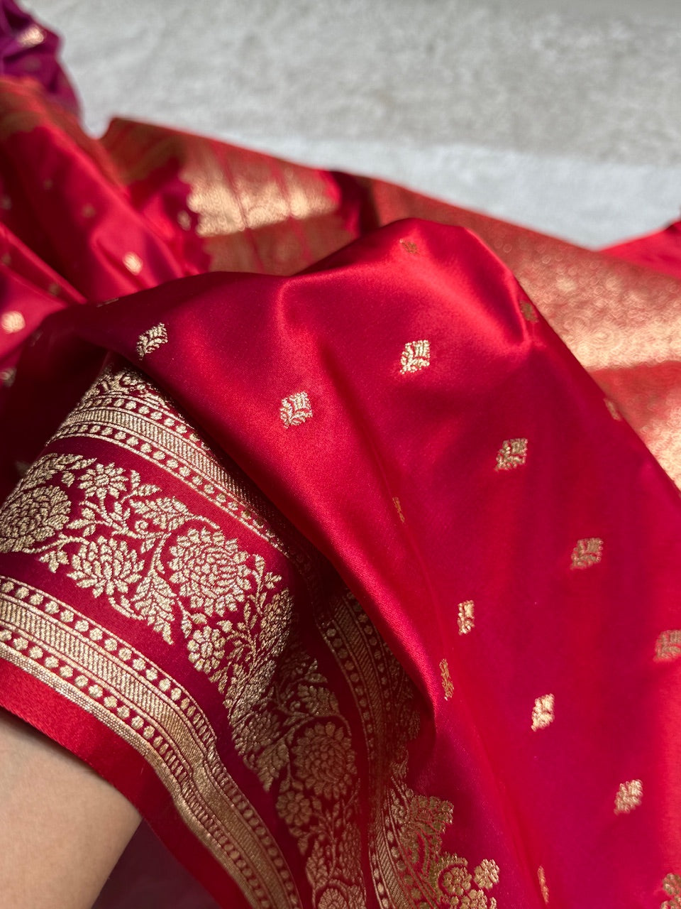 Red Booti Pattern Satin Katan Silk Saree SK51
