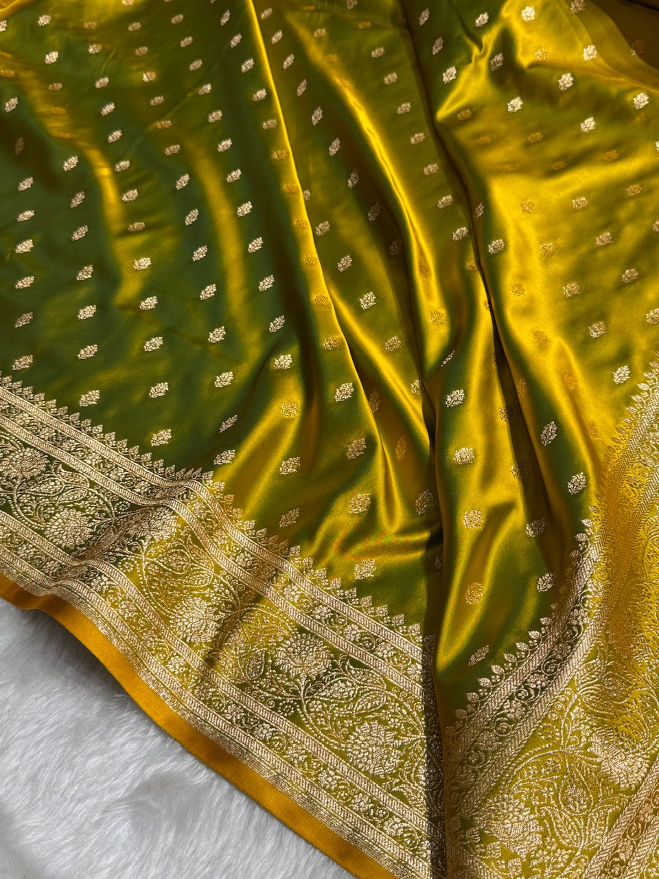 Mehandi Booti Pattern Satin Katan Silk Saree SK53
